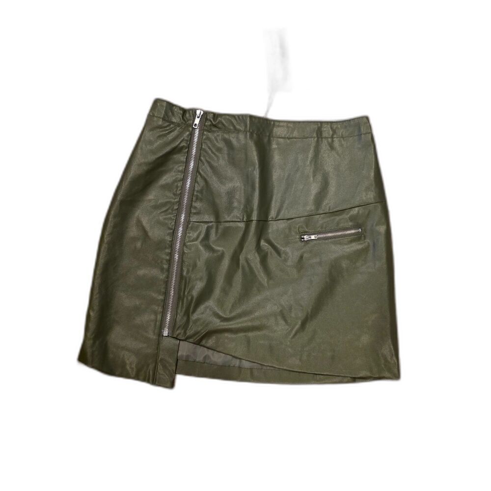 NWT I Saw It First Olive Green Faux Leather Mini Skirt Women's US 4 Vegan